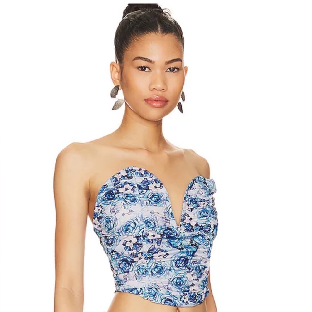 MORE TO COME Sienna Floral Ruched Top - Blue Floral